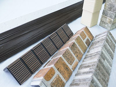 窯業系外壁材（窯業サイディング）の同質部材『出隅』の製造
